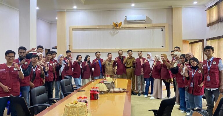 KKN di Pangkep, Mahasiswa Universitas Cokroaminoto Disambut Wakil Bupati